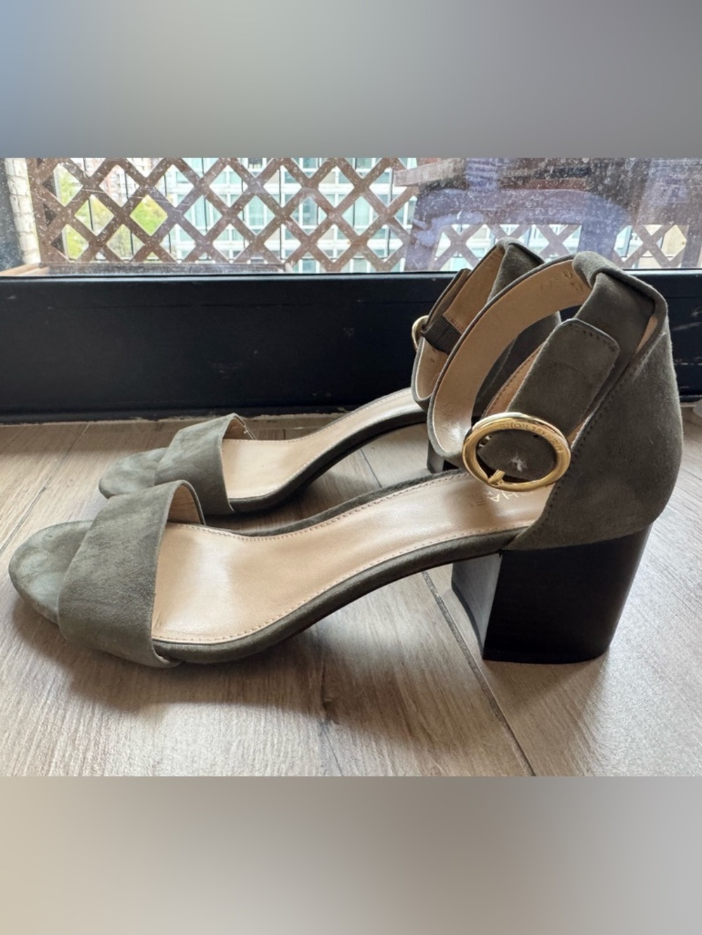 MICHAEL Michael Kors Lena Block Heel Sandal Olive Green Suede Size 8.5
